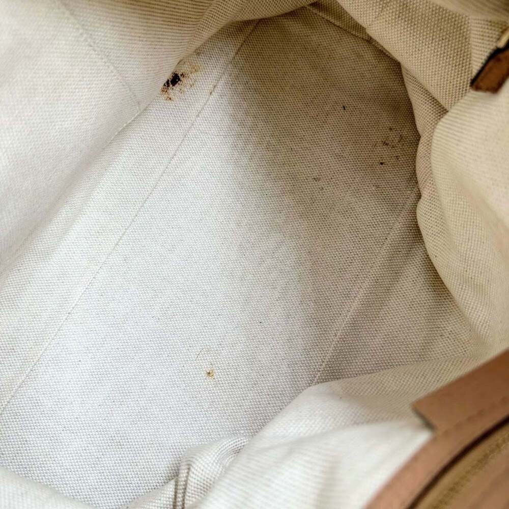 GUCCI Authentic Cream Shoulder Bag - Picture 7 of 10